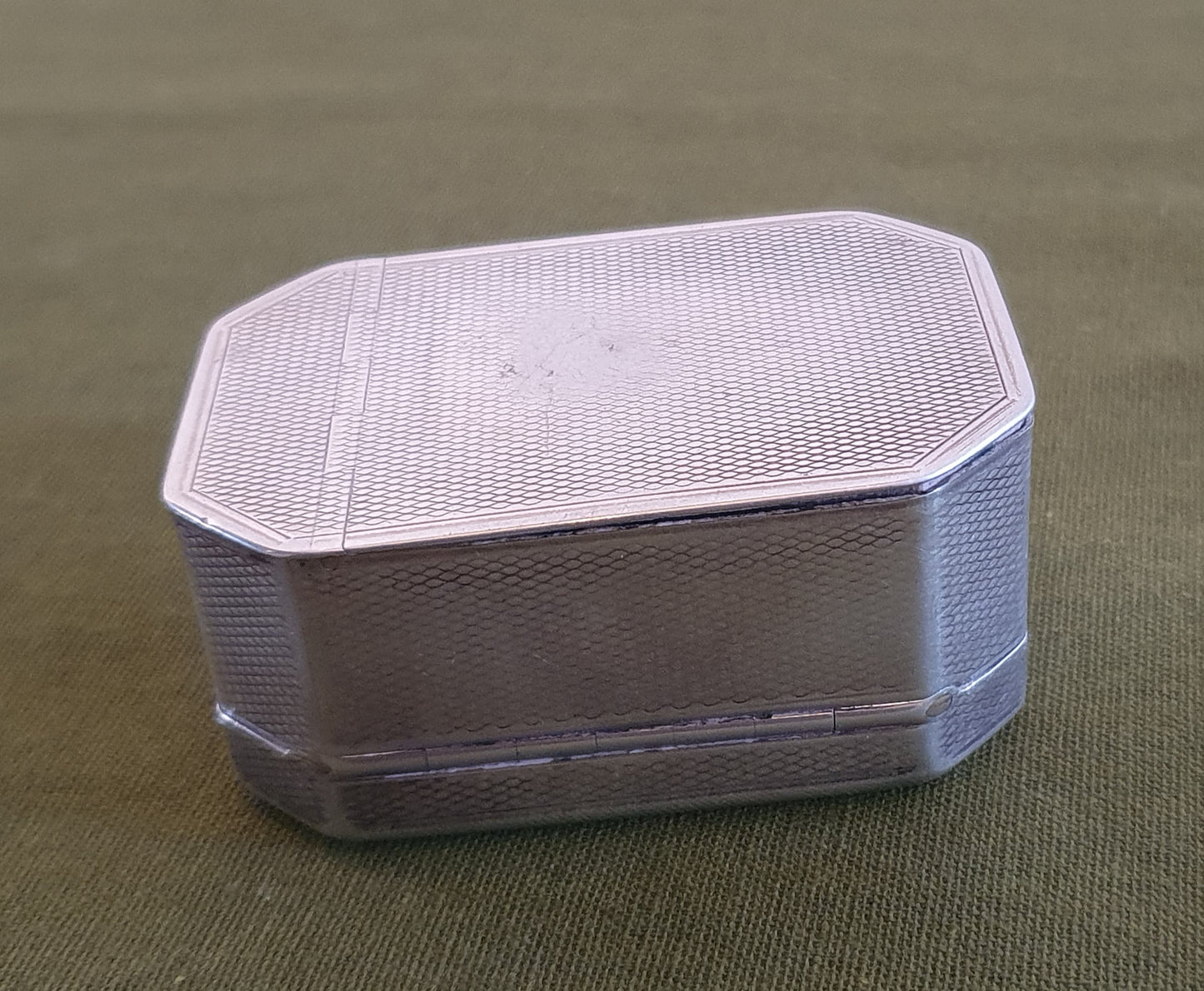 Superb Georgian Solid Silver Table Nutmeg Grater. Thomas & James Phipps. 1816.