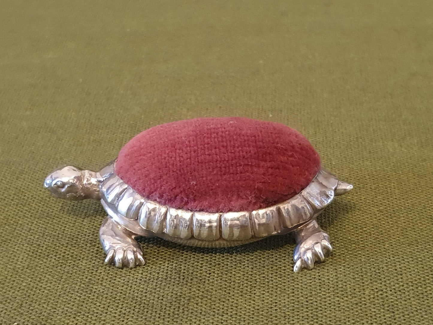 Novelty Solid Silver Tortoise pin cushion. B'ham 1906 by Saunders & Shepherd.