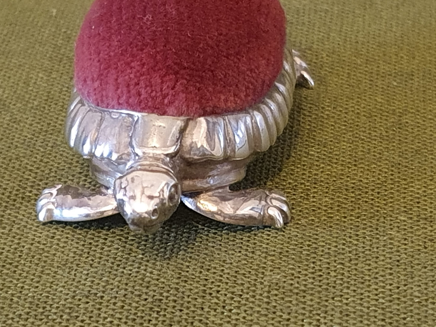 Novelty Solid Silver Tortoise pin cushion. B'ham 1906 by Saunders & Shepherd.