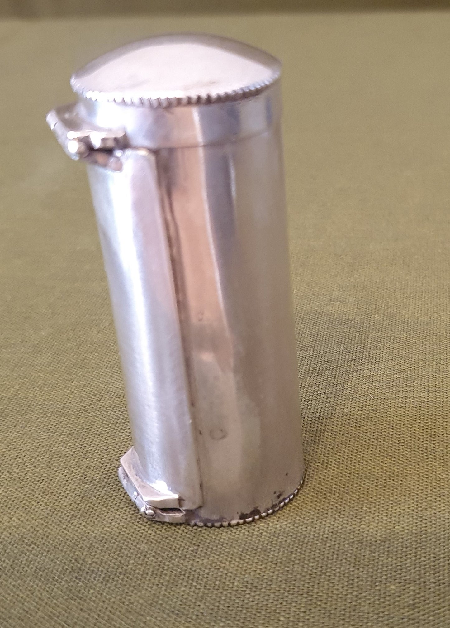 Georgian Solid Silver Tubular Nutmeg Grater.