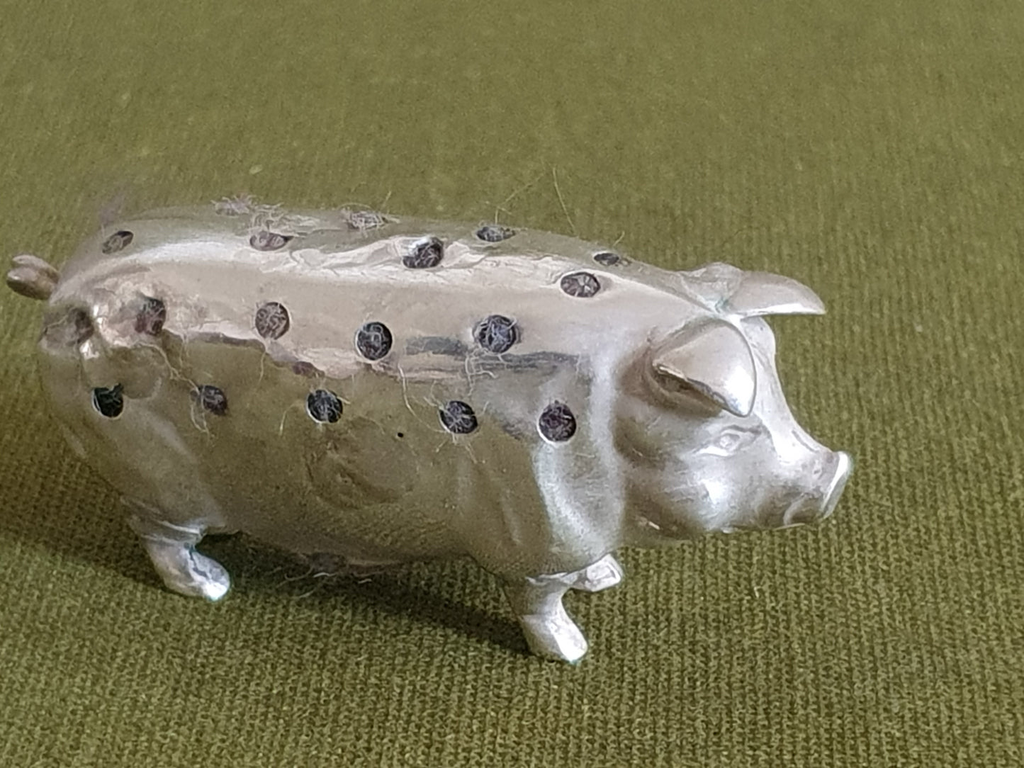 Novelty Solid Silver Pig Pin Cushion. Levi & Salaman. Birmingham 1908.