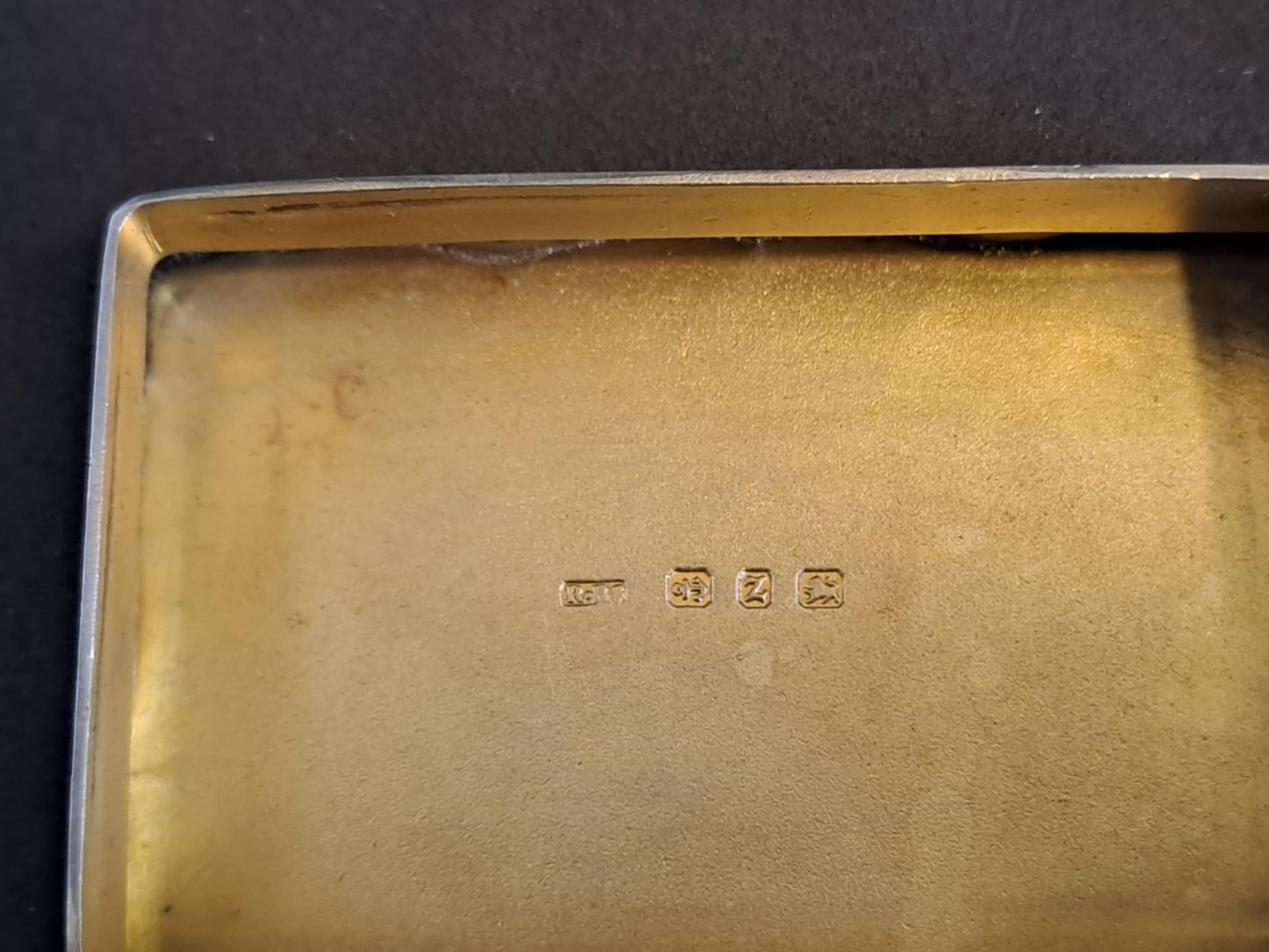 Solid Silver Snuff Box. Birmingham 1899. Rolason Brothers.